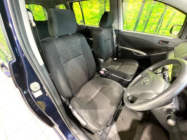 TOYOTA ISIS 2011 Image 31