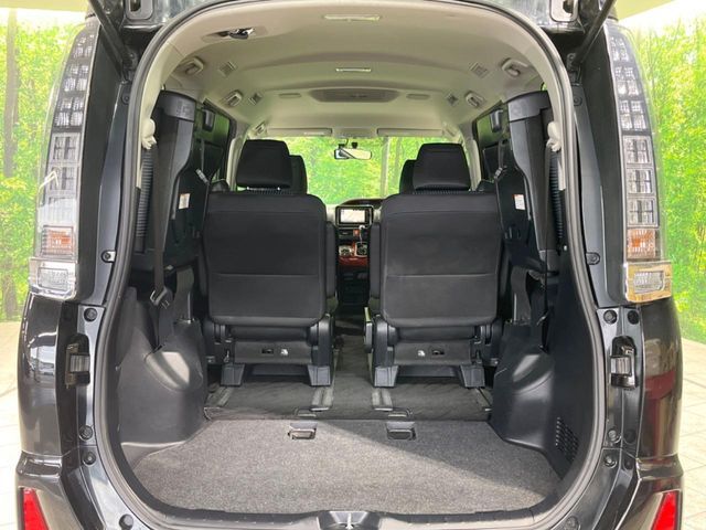 TOYOTA VOXY 2015 Image 31