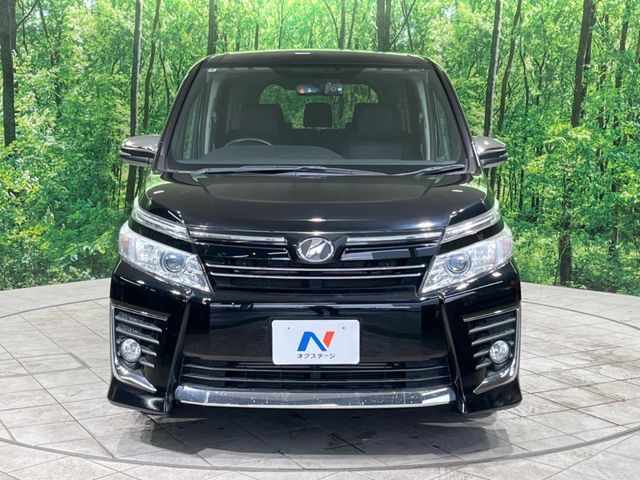 TOYOTA VOXY 2015 Image 31