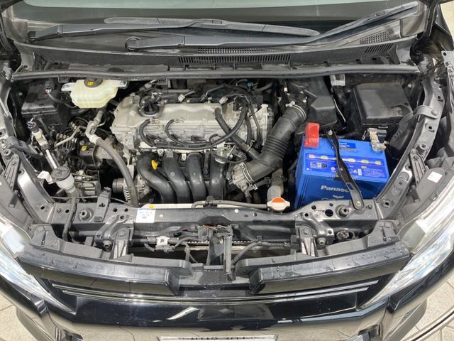 TOYOTA VOXY 2015 Image 31