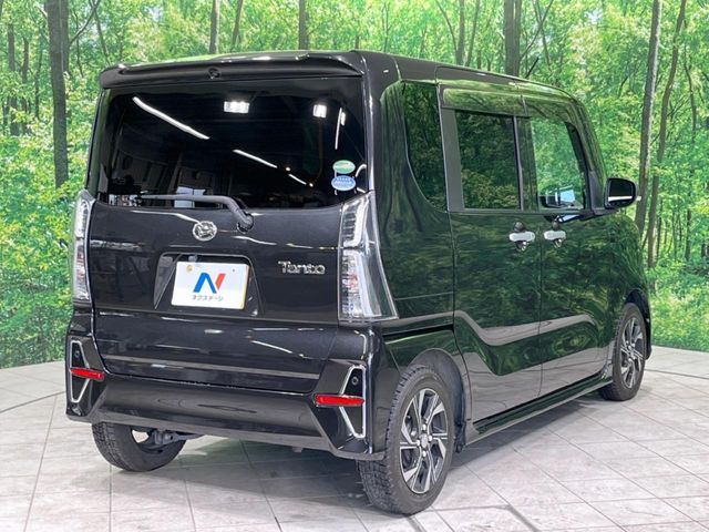 DAIHATSU TANTO CUSTOM 2020 Image 31