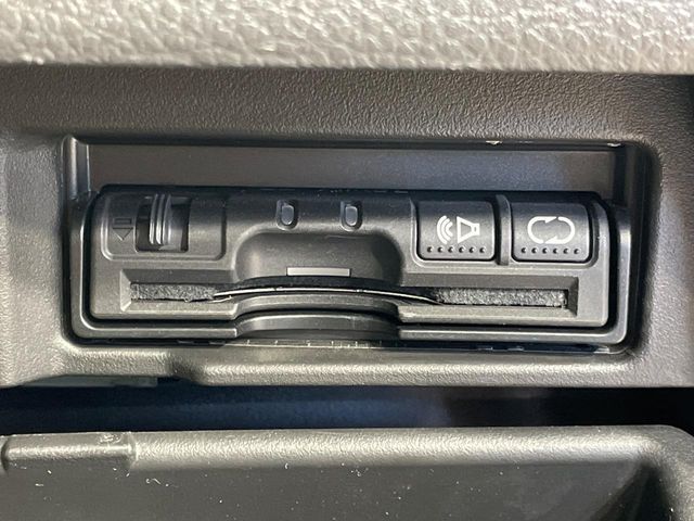 NISSAN SERENA  S-HYBRID 2016 Image 31