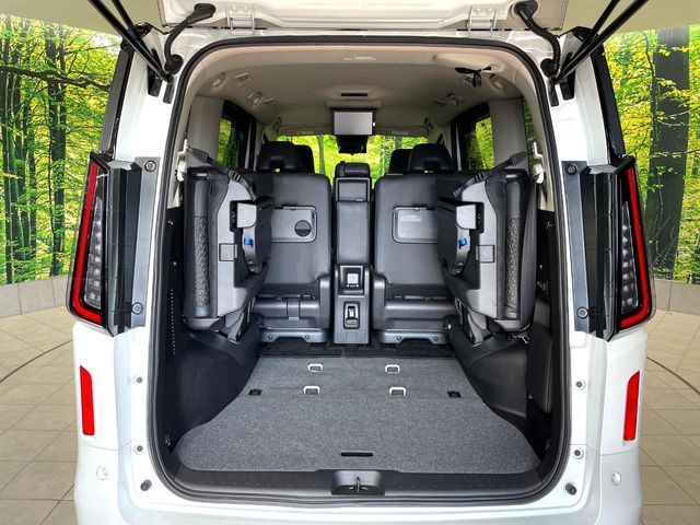 NISSAN SERENA  WG 2023 Image 31