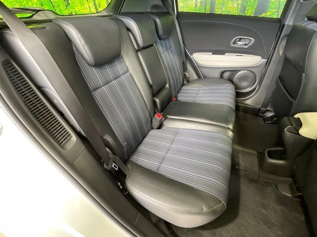 HONDA VEZEL HYBRID 2016 Image 31