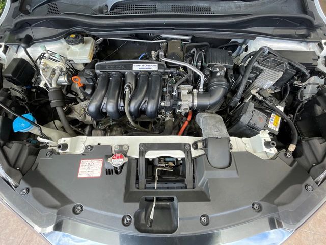 HONDA VEZEL HYBRID 2016 Image 31