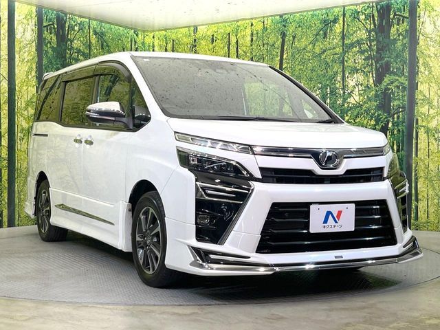 TOYOTA VOXY 2019 Image 31