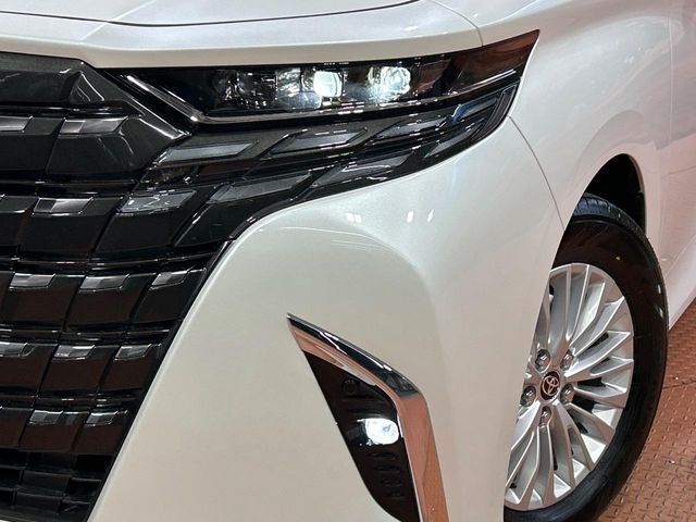 TOYOTA ALPHARD HYBRID 2026 Image 31