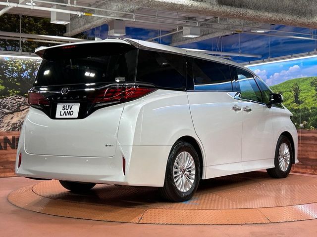 TOYOTA ALPHARD HYBRID 2026 Image 31