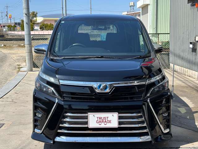 TOYOTA VOXY HYBRID 2018 Image 31