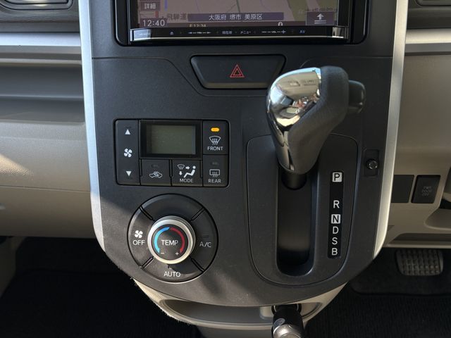 DAIHATSU TANTO 2014 Image 31
