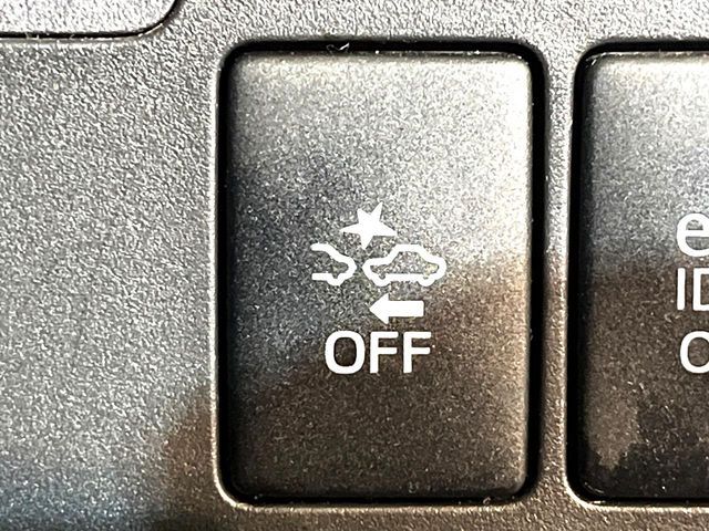 DAIHATSU MOVE CUSTOM 2013 Image 31