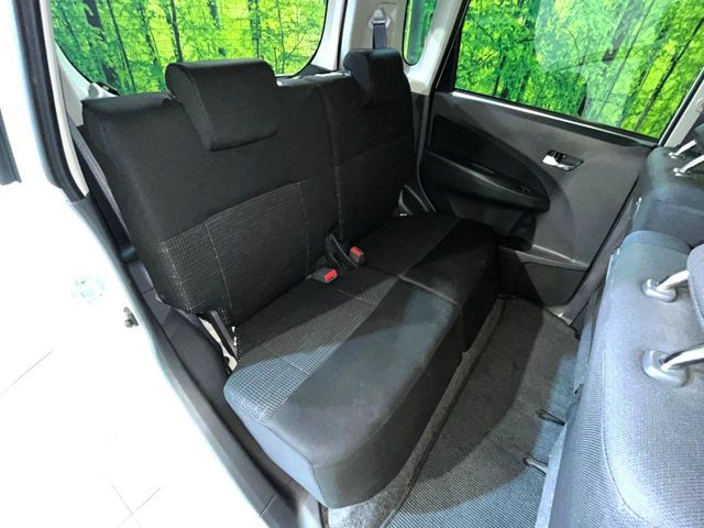 DAIHATSU MOVE CUSTOM 2013 Image 31