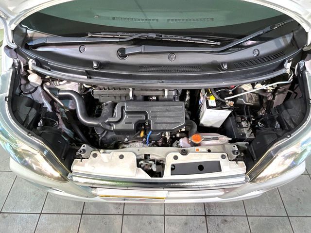 DAIHATSU MOVE CUSTOM 2013 Image 31