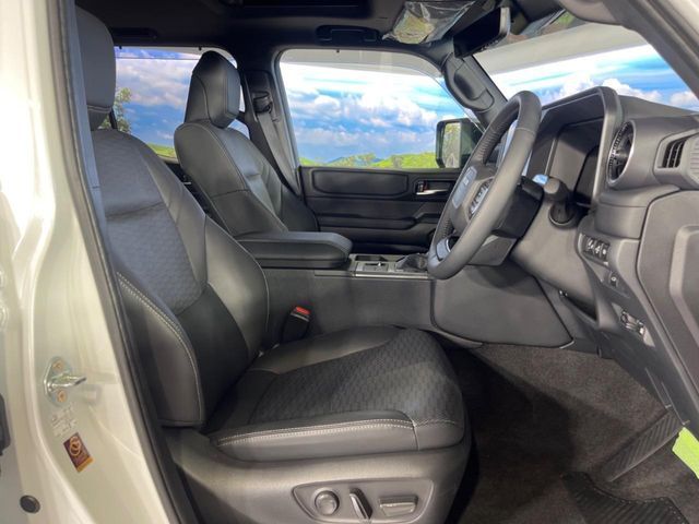 TOYOTA LANDCRUISER 250 2025 Image 31