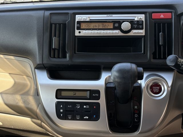 HONDA N-WGN 2014 Image 31