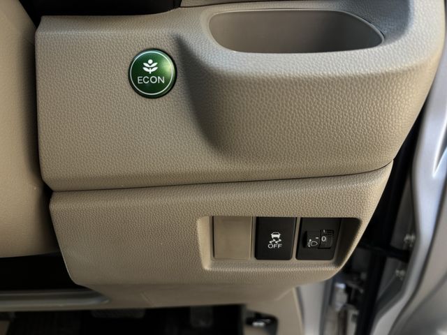 HONDA N-WGN 2014 Image 31