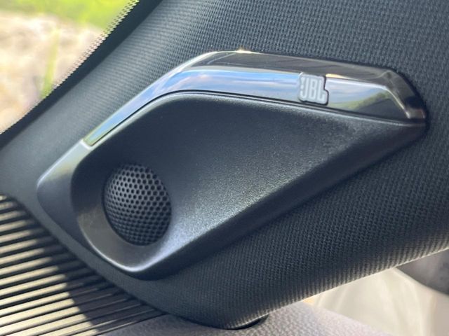 TOYOTA HARRIER 2WD 2025 Image 31