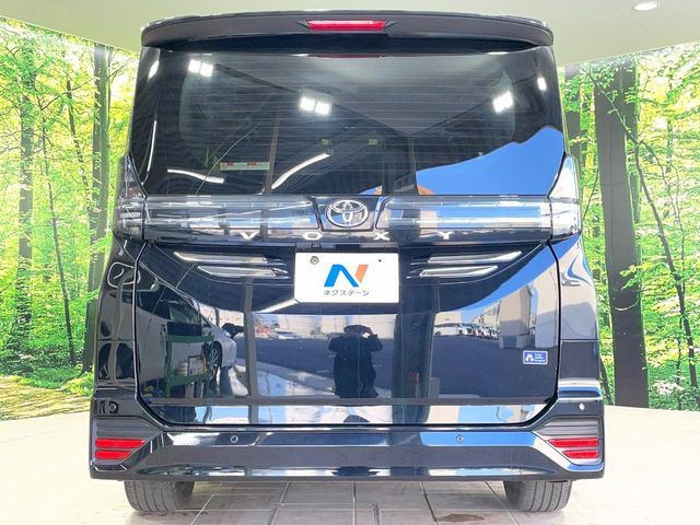 TOYOTA VOXY 2023 Image 31