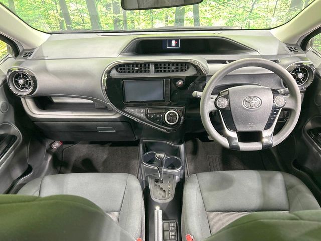 TOYOTA AQUA 2018 Image 31