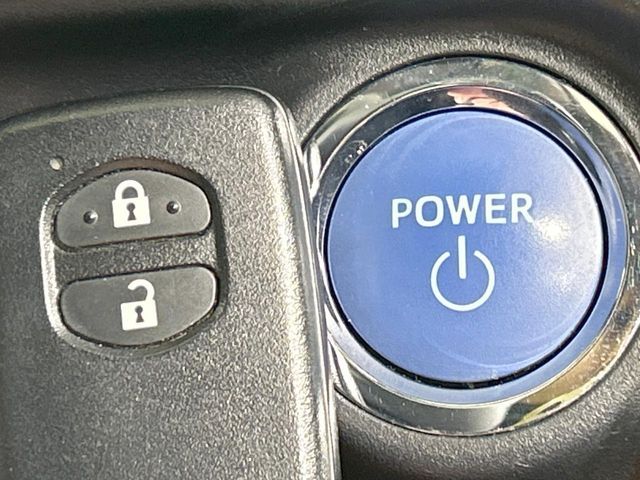 TOYOTA AQUA 2018 Image 31