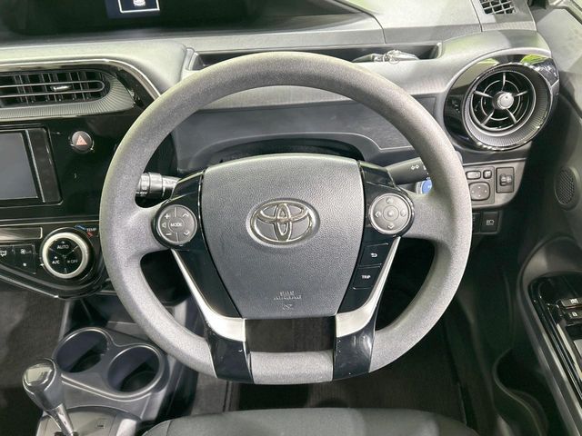 TOYOTA AQUA 2018 Image 31