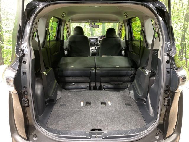 TOYOTA SIENTA 2016 Image 31