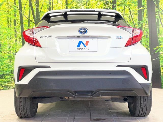 TOYOTA C-HR 2017 Image 31