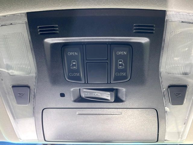 TOYOTA VELLFIRE 2015 Image 31