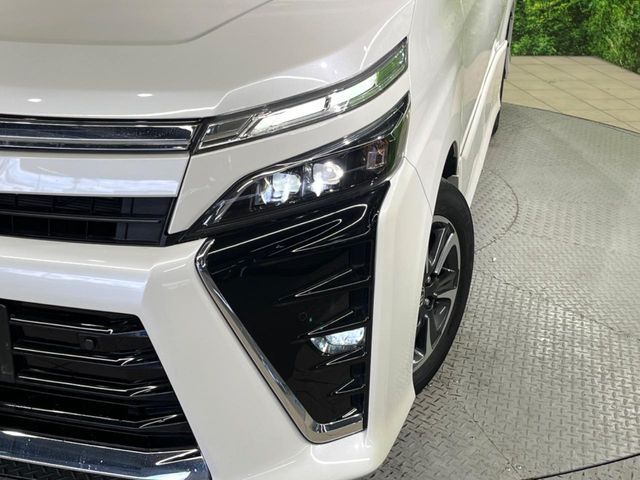 TOYOTA VOXY 2021 Image 31