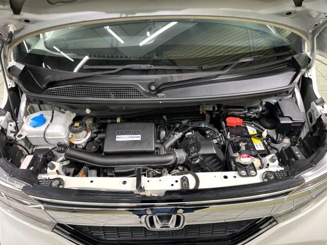 HONDA N BOX CUSTOM 2020 Image 31