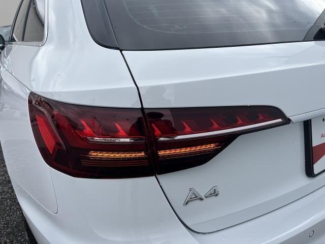 AUDI A4 AVANT 2021 Image 31