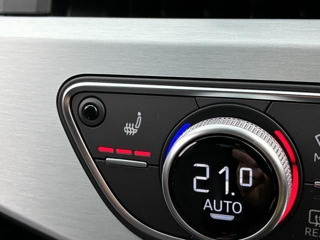 AUDI A4 AVANT 2021 Image 31