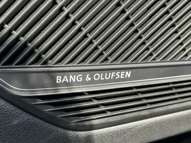 AUDI Q8 2020 Image 31