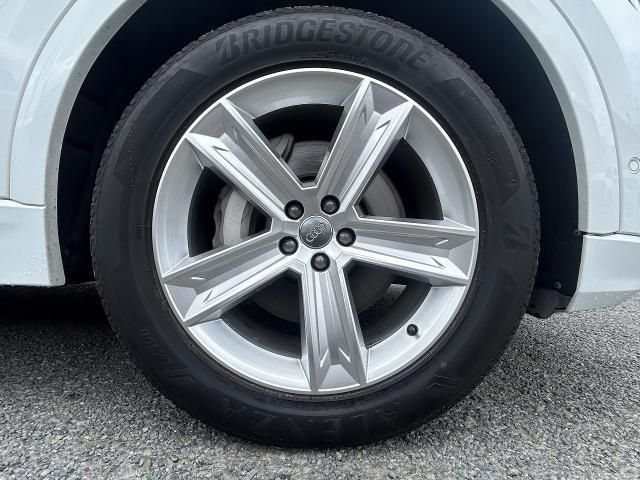 AUDI Q8 2020 Image 31