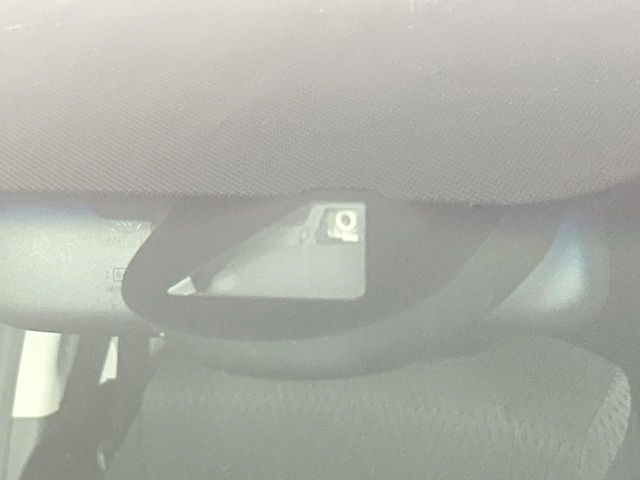 HONDA FIT HYBRID 4WD 2018 Image 31