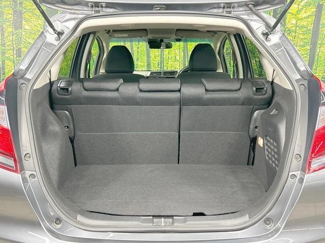 HONDA FIT HYBRID 4WD 2018 Image 31