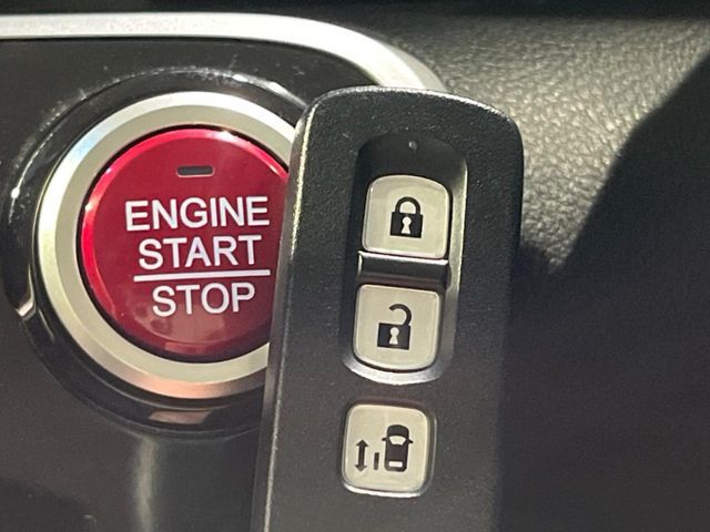 HONDA N BOX 2015 Image 31