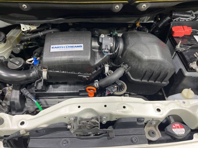 HONDA N BOX 2015 Image 31