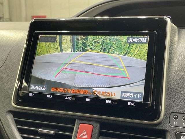 TOYOTA VOXY HYBRID 2018 Image 31