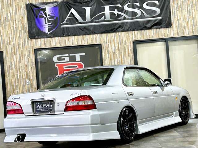 NISSAN LAUREL 2001 Image 31