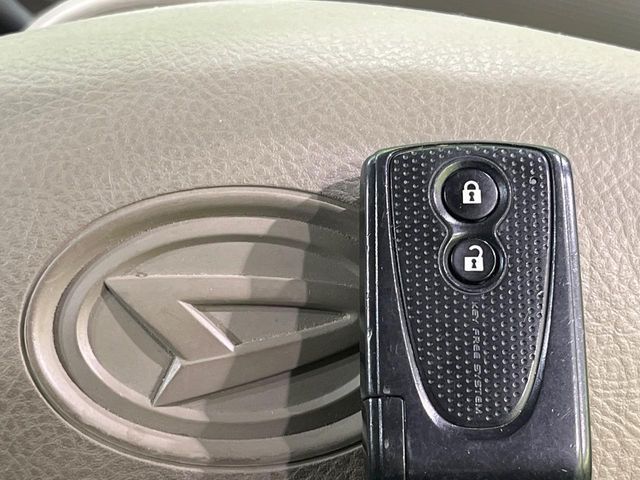 DAIHATSU TANTO 4WD 2011 Image 31