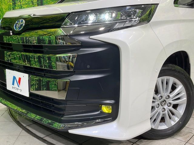 TOYOTA NOAH HYBRID 4WD 2023 Image 31
