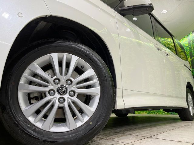 TOYOTA NOAH HYBRID 4WD 2023 Image 31