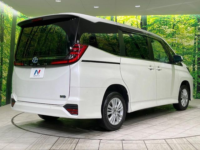 TOYOTA NOAH HYBRID 4WD 2023 Image 31