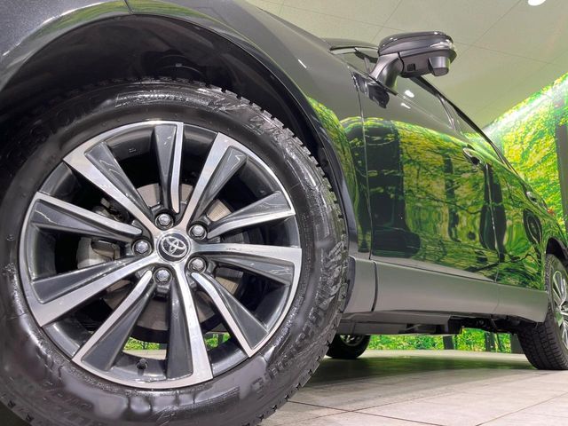 TOYOTA HARRIER HYBRID 2023 Image 31