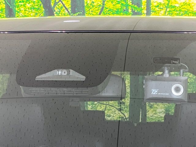 TOYOTA VOXY HYBRID 2023 Image 31