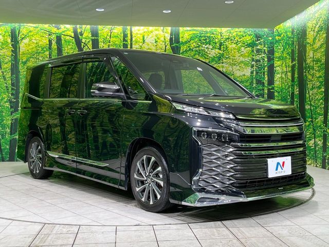 TOYOTA VOXY HYBRID 2023 Image 31