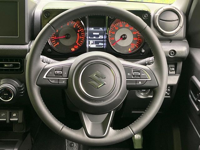 SUZUKI JIMNY NOMADE 2026 Image 31