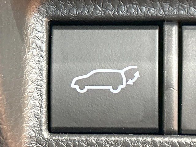 TOYOTA HARRIER HYBRID 2021 Image 31