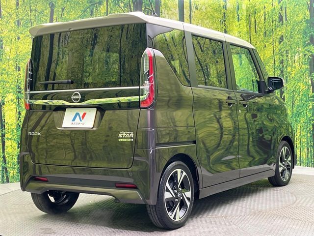 NISSAN ROOX 2024 Image 31